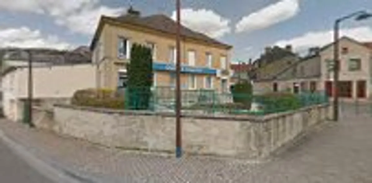 Helpi La Vallée, Nouzonville