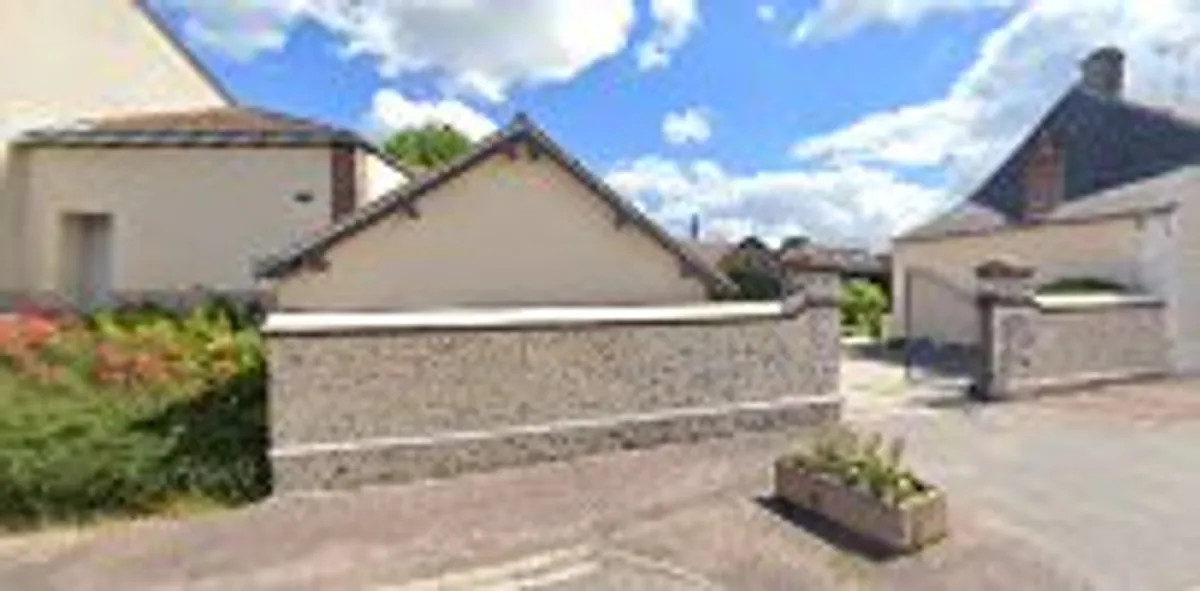 La Main Tendue Cherisy - Photo 8