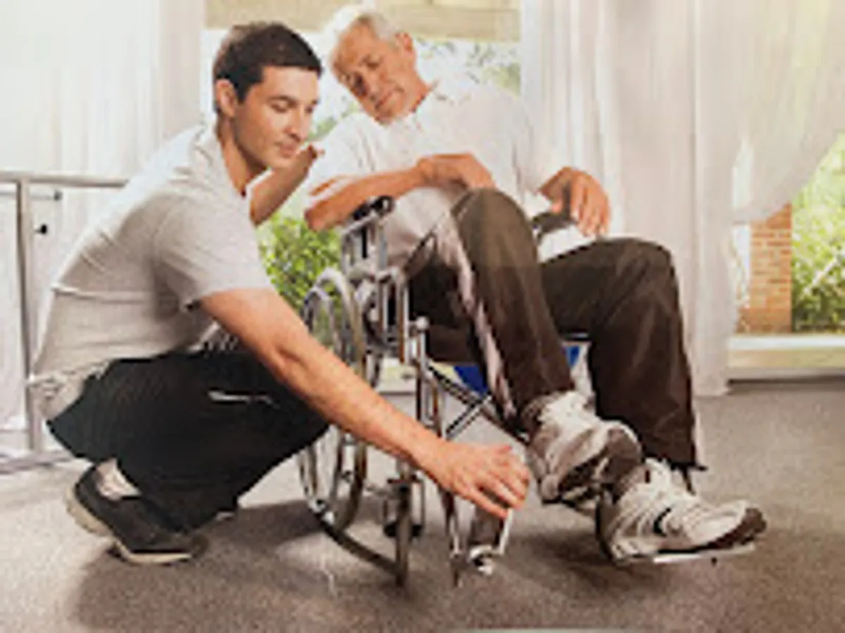 CONFIEZ-NOUS SERVICES A LA PERSONNE - Photo 4