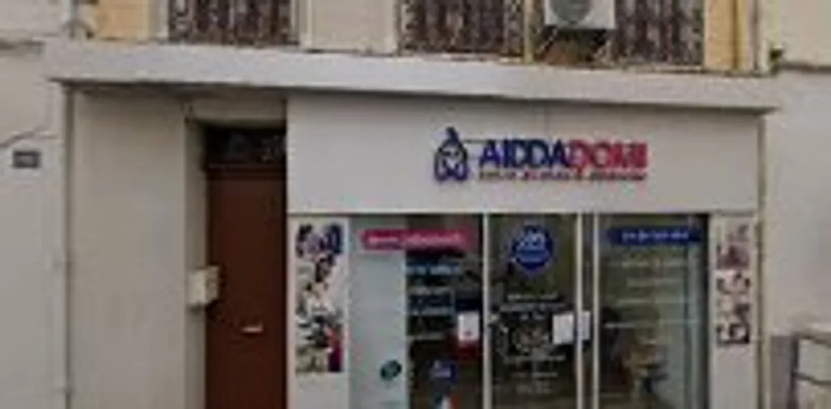 AIDADOMI Marseille Est – Aide à domicile, ménage & services à la personne - Photo 2
