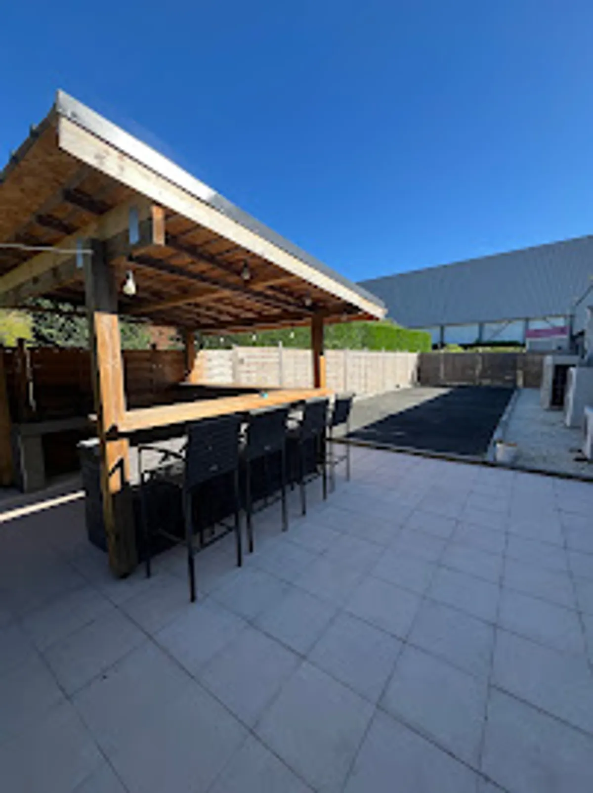 Maison et Services Saint Etienne | Ménage, repassage, jardinage, nettoyage des vitres - Photo 8