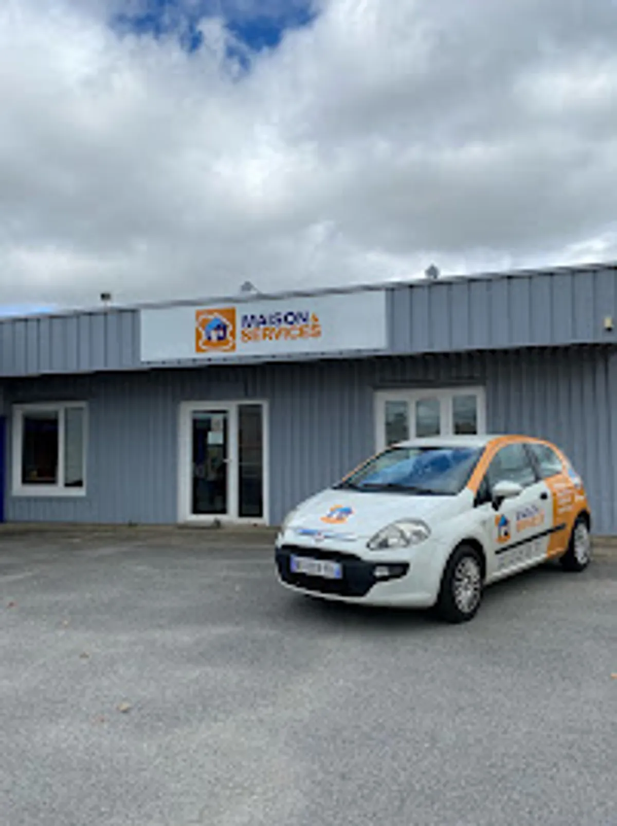 Maison et Services Alençon | Ménage, repassage, nettoyage des vitres - Photo 2