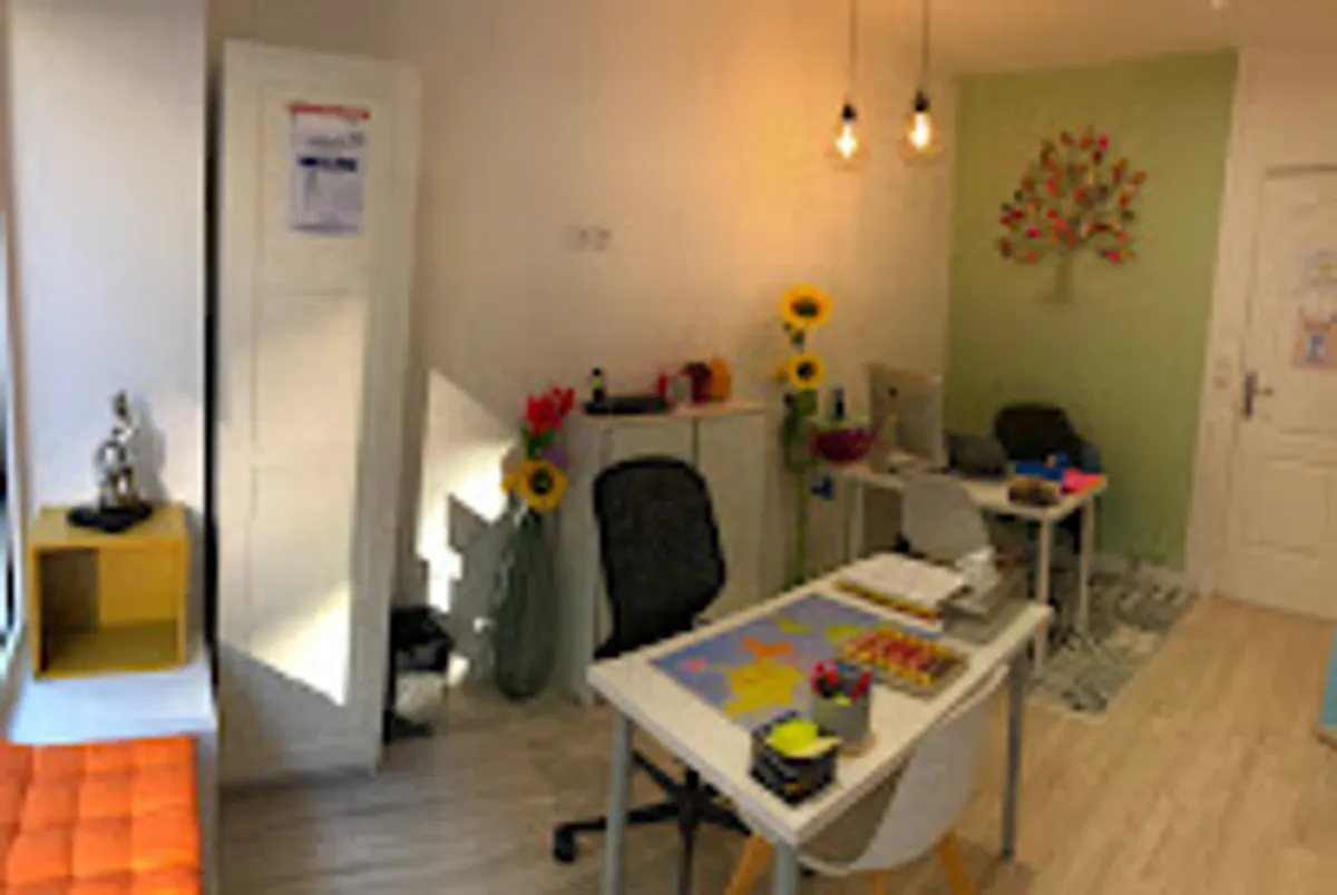 Aide à domicile, ménage et garde d'enfants - Paris 12 - Madame Fée Tout