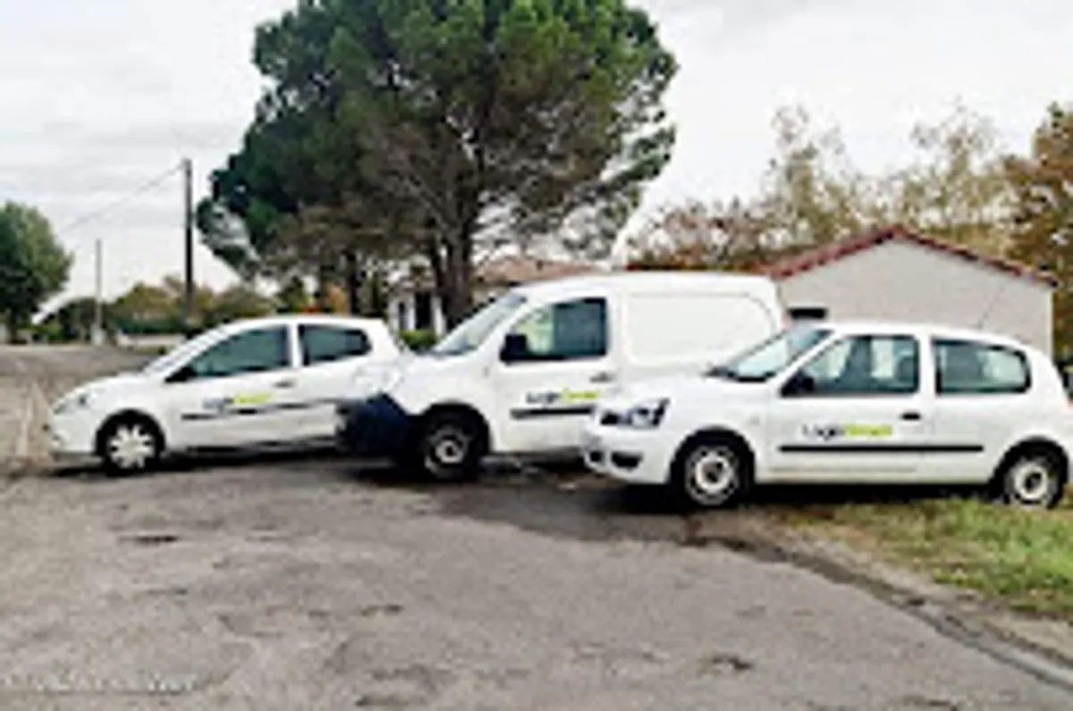 entreprise de nettoyage toulouse - société LOGISGREEN(fin chantier,bail,cabinet,bureaux,appartements,Locaux,médical) - Photo 2
