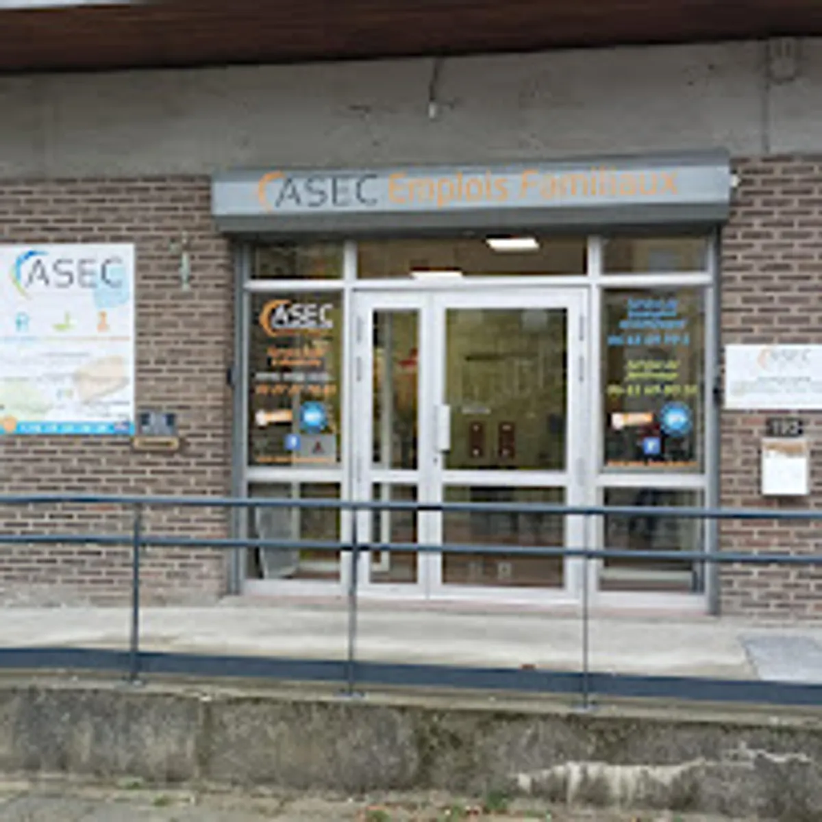 A . S . E . C Emplois Familiaux - Photo 3