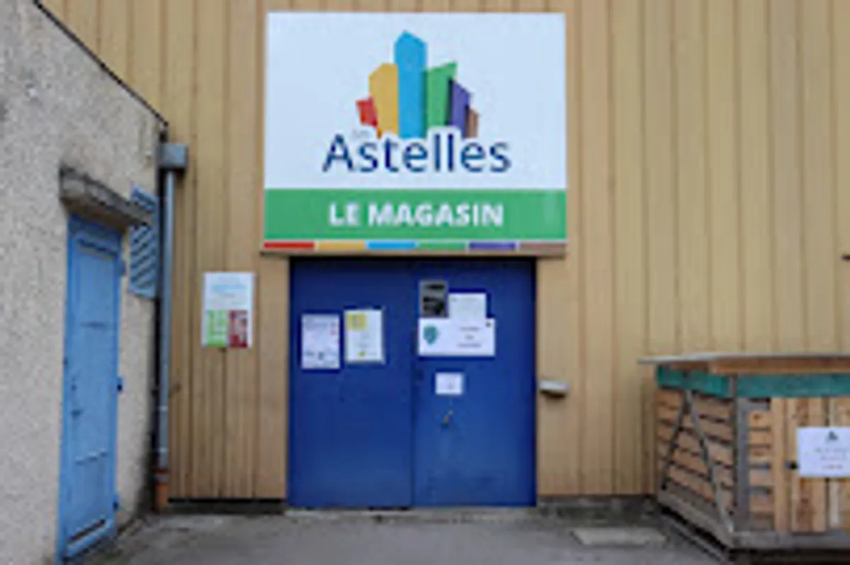 Les Astelles