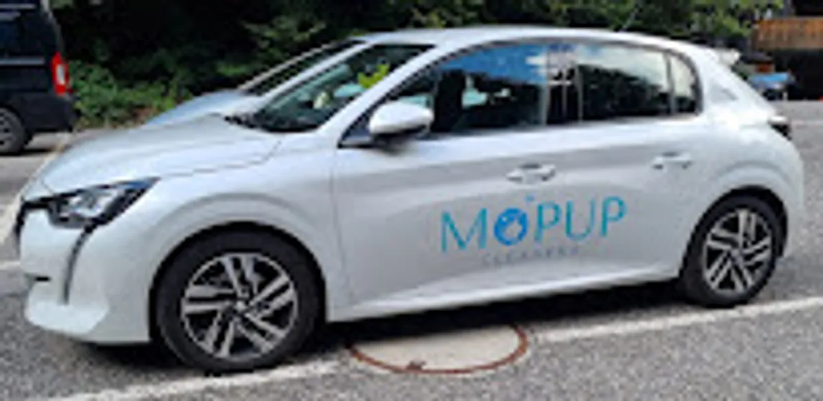 MOPUP CLEANERS - Photo 2
