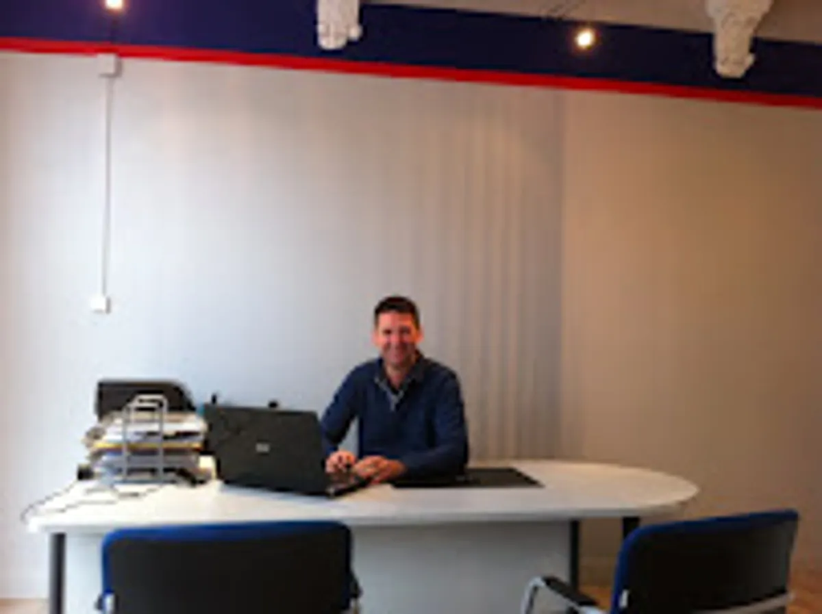 Ménage et repassage à domicile - Centre Services Roanne - Photo 4
