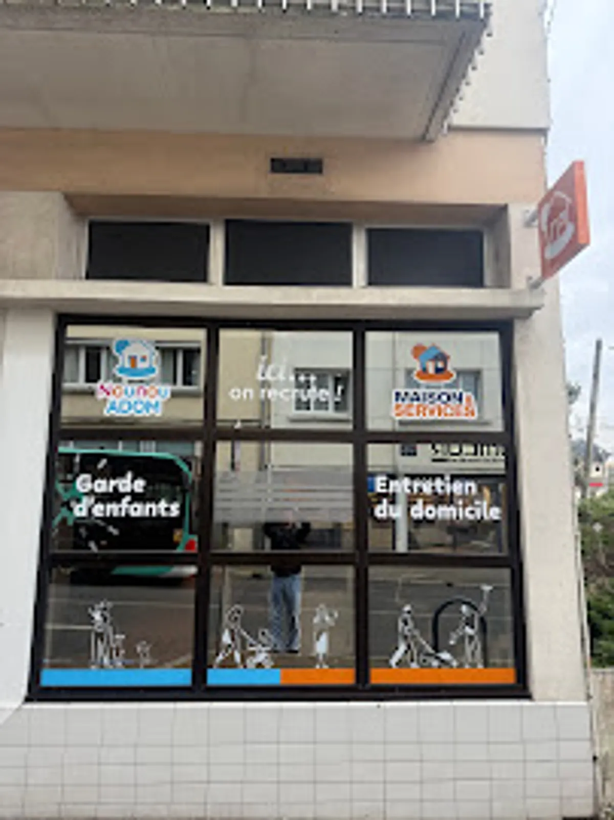 Maison et Services Vannes | Ménage, repassage, nettoyages des vitres - Photo 3