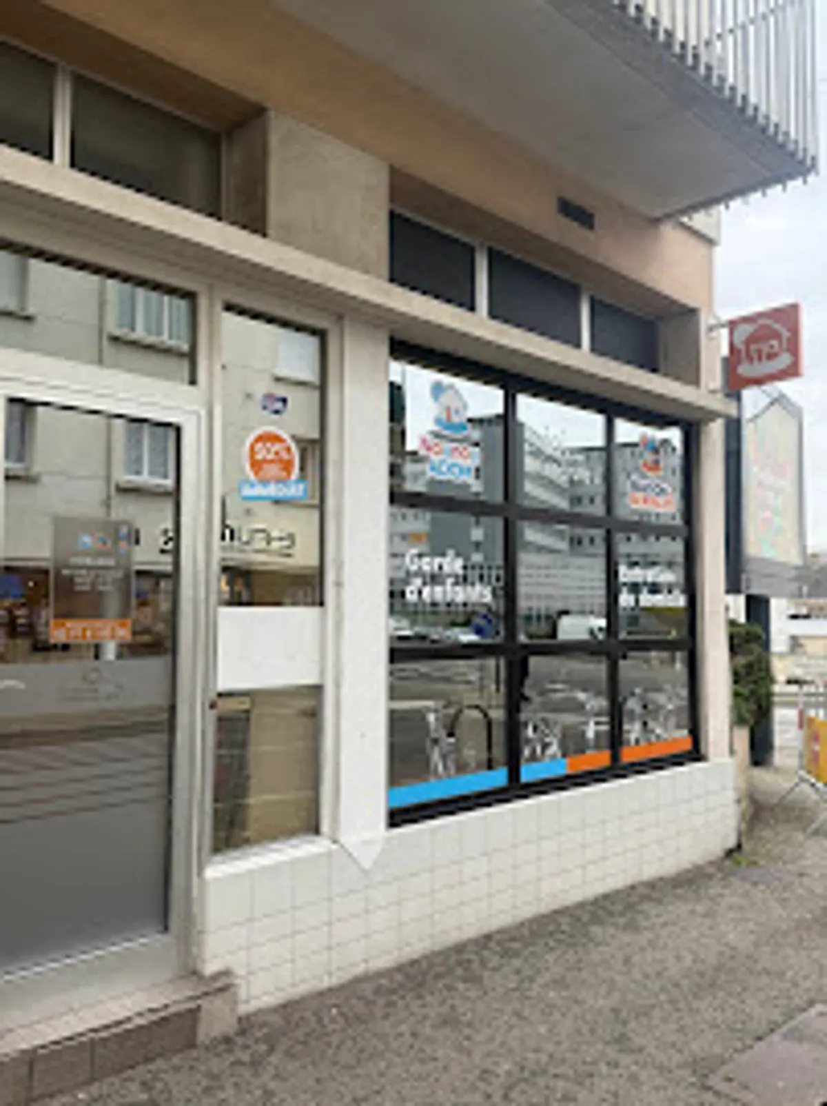 Maison et Services Vannes | Ménage, repassage, nettoyages des vitres - Photo 4