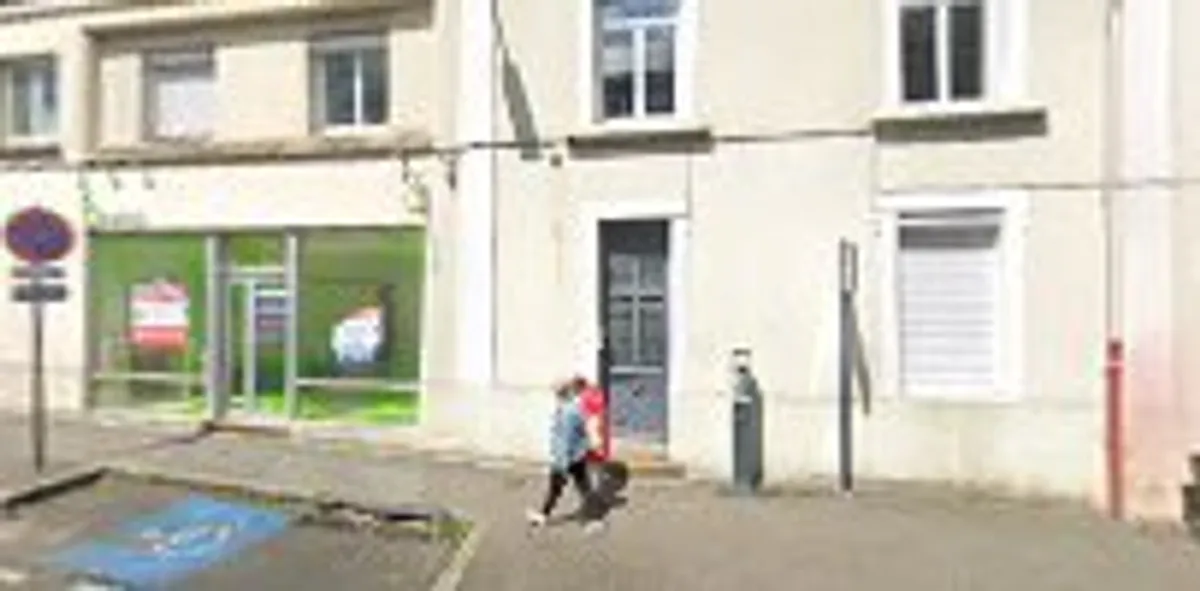 Maison et Services Vannes | Ménage, repassage, nettoyages des vitres - Photo 5
