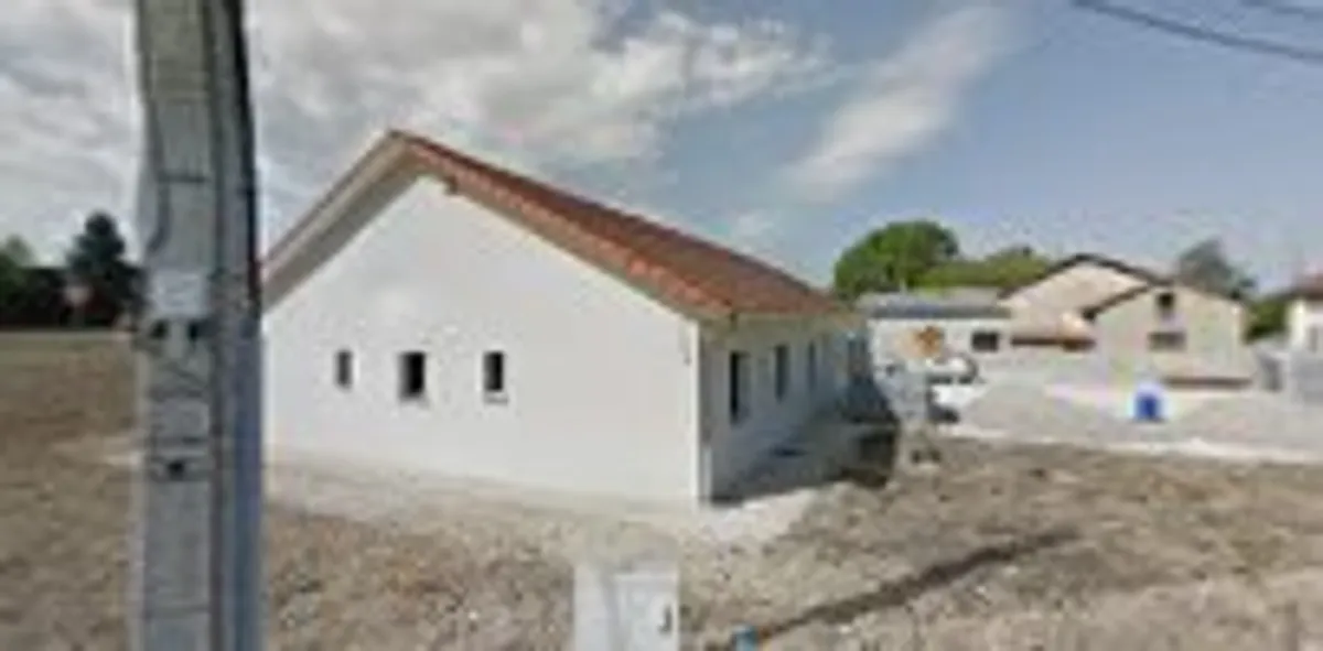 PRESTA'SERVICES + - Photo 2