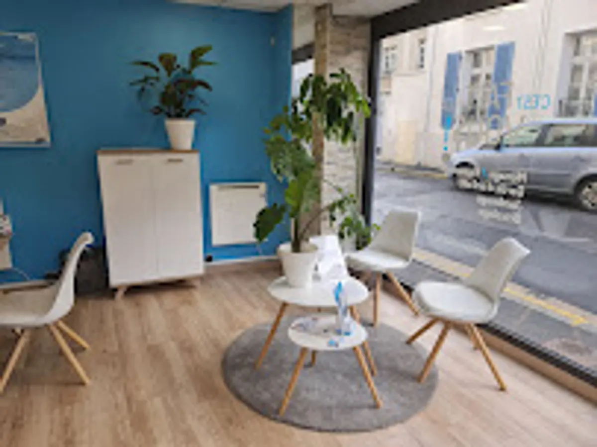 Ménage et repassage à domicile - Centre Services Lagny-sur-Marne - Photo 4
