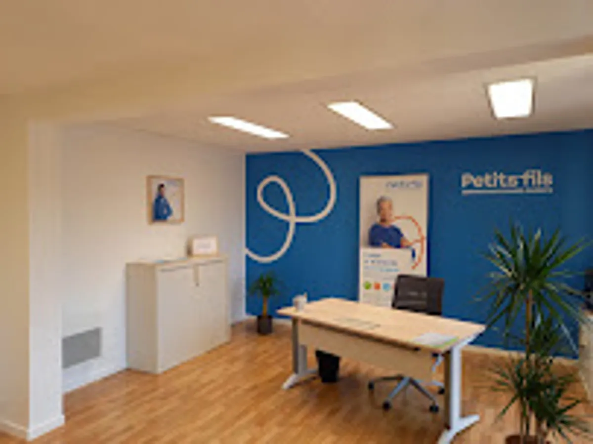 Petits-fils Louviers - Aide à domicile - Photo 2