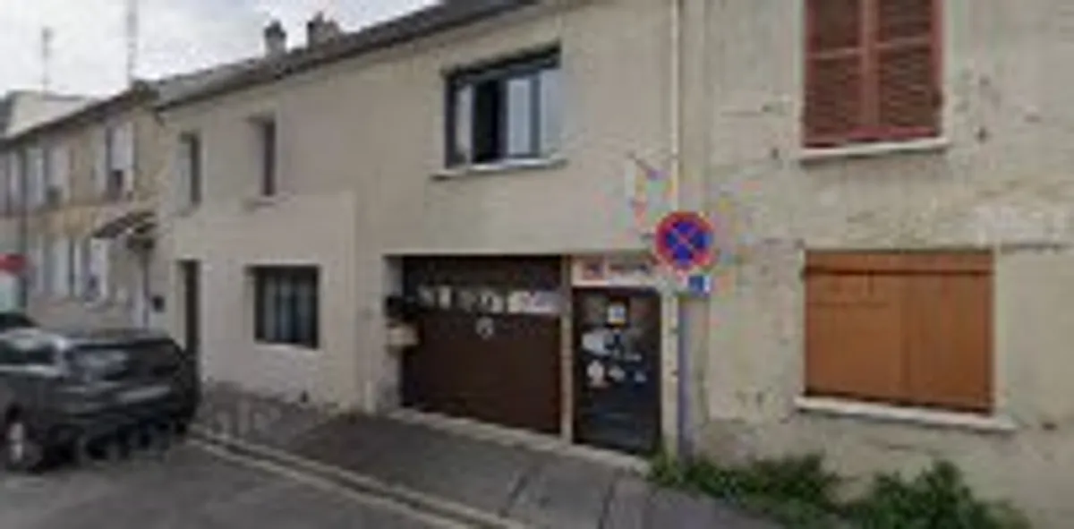 Maison et Services Lamorlaye | Ménage, repassage, jardinage, nettoyage des vitres