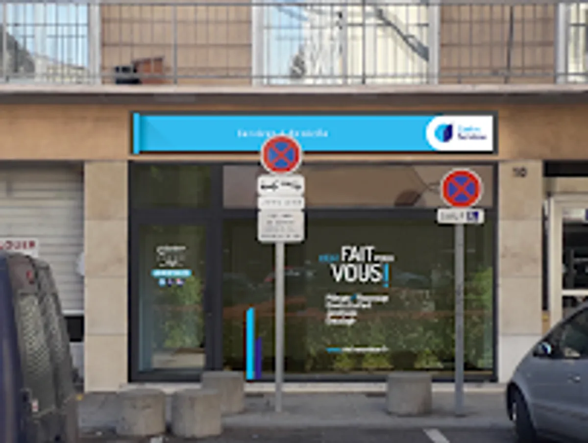 Ménage et repassage à domicile - Centre Services Perpignan - Photo 4