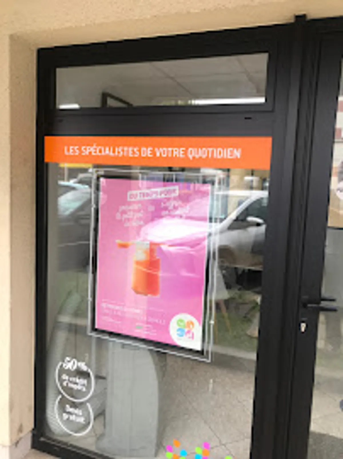 VIVASERVICES COMPIÈGNE - Ménage, Garde d’enfants, Aide aux personnes âgées et handicapées, Jardinage, Bricolage - Photo 6