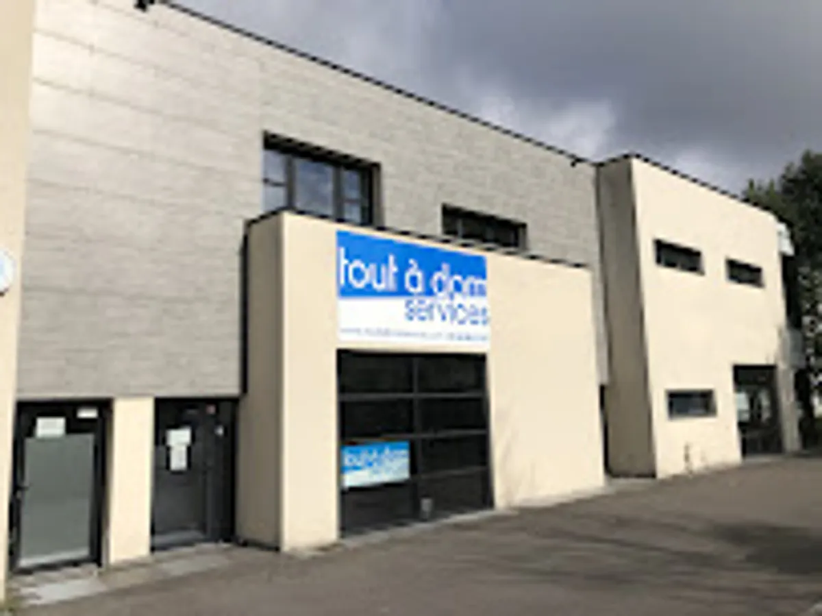 Tout à Dom Services Saint-Pierre-du-Perray - Photo 3