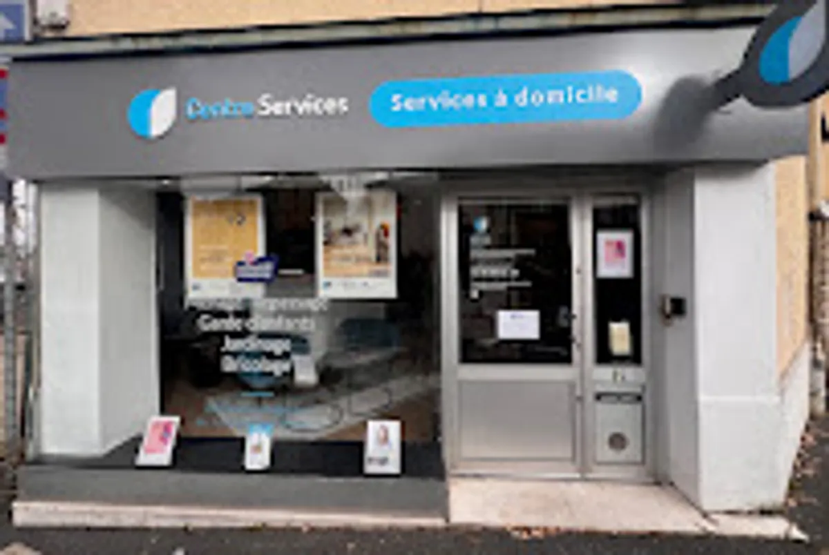 Ménage et repassage à domicile - Centre Services Niort - Photo 3