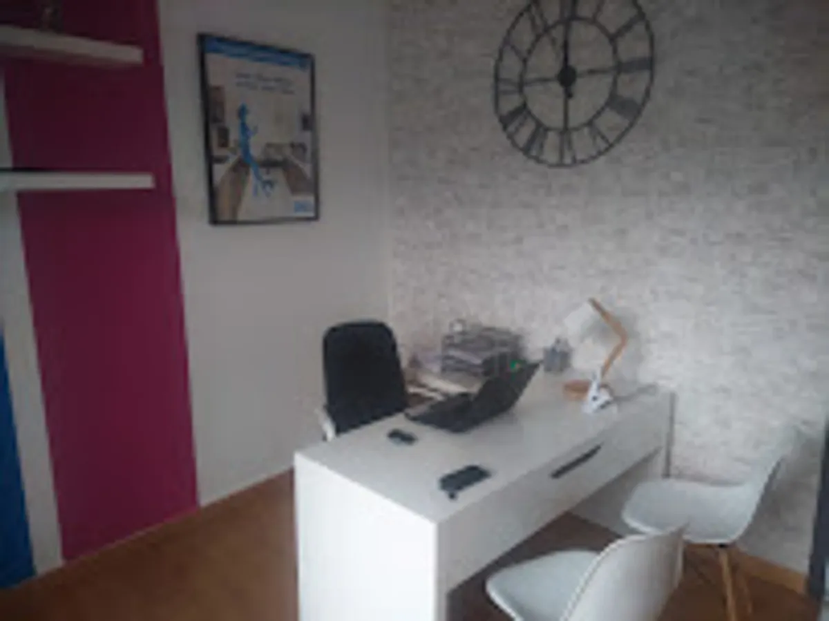 Ménage et repassage à domicile - Shiva Bourgoin-Jallieu - Photo 3