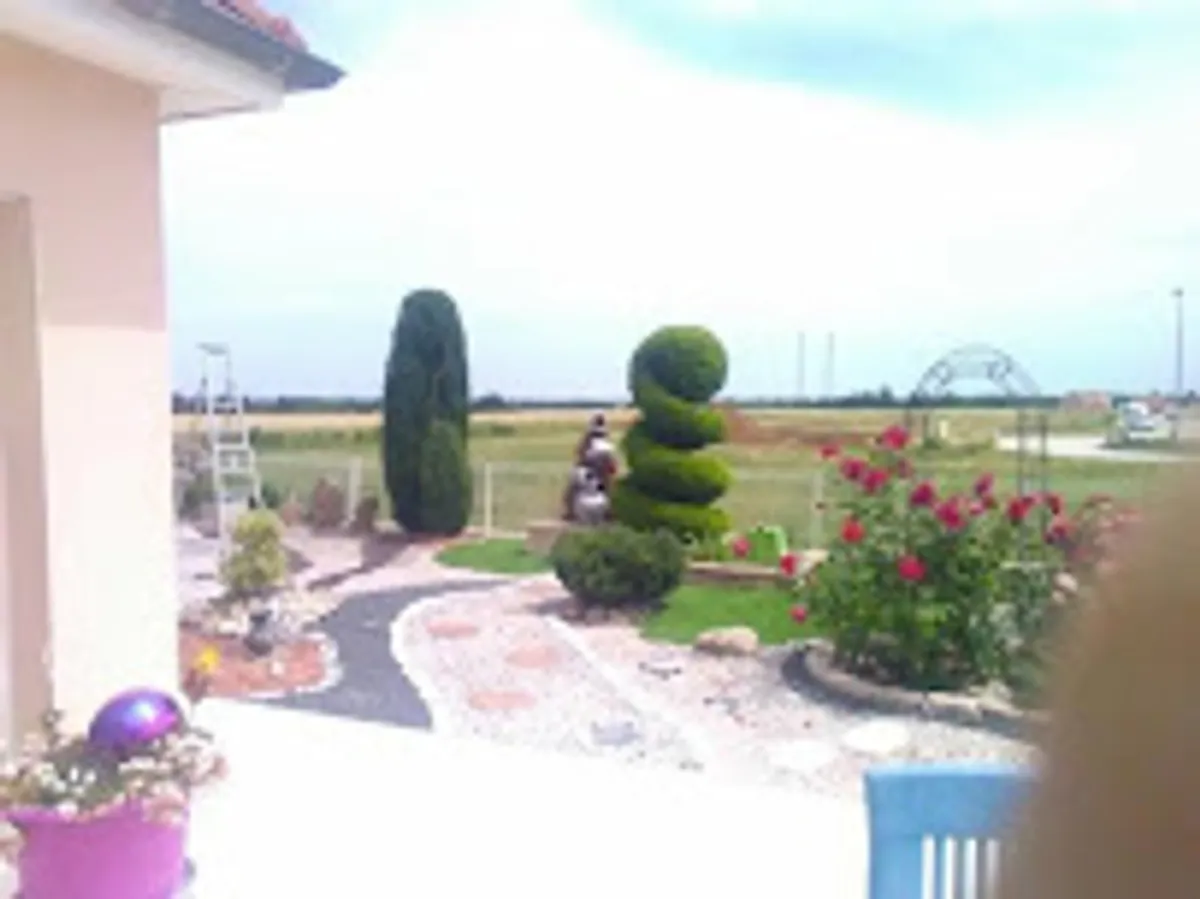 Beaune Services - Photo 2