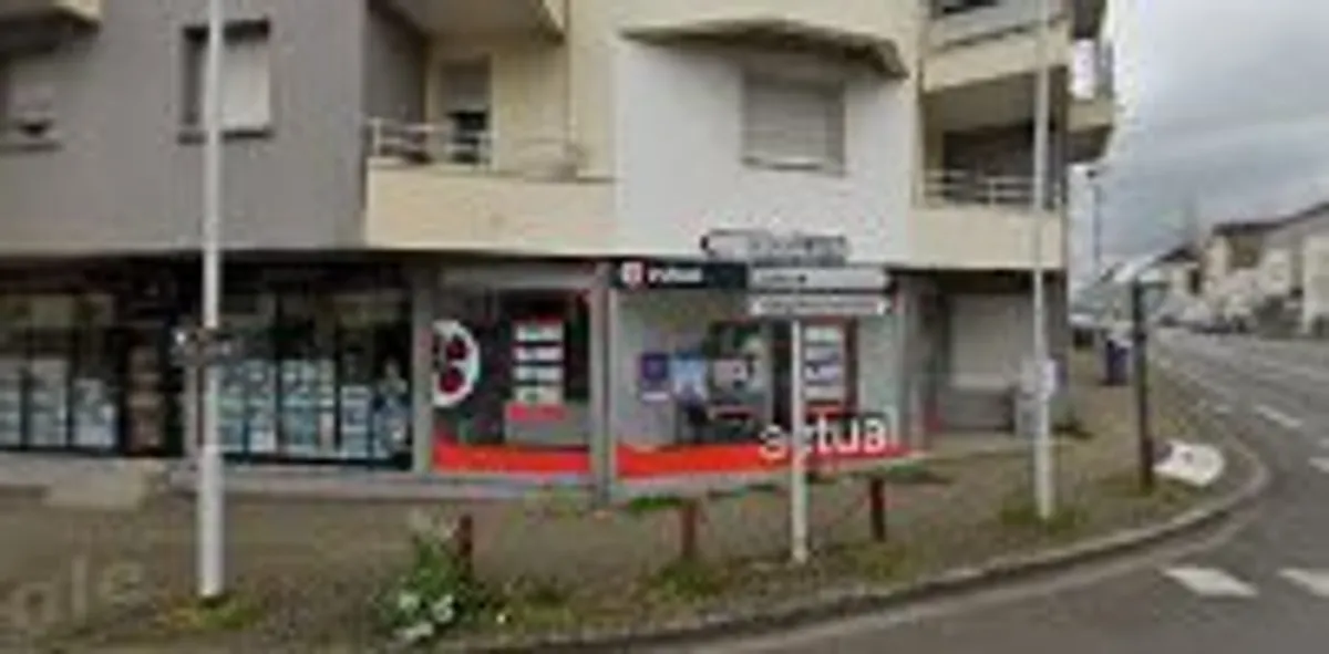Maison et Services Rezé | Ménage, repassage, jardinage, nettoyage de vitres - Photo 3