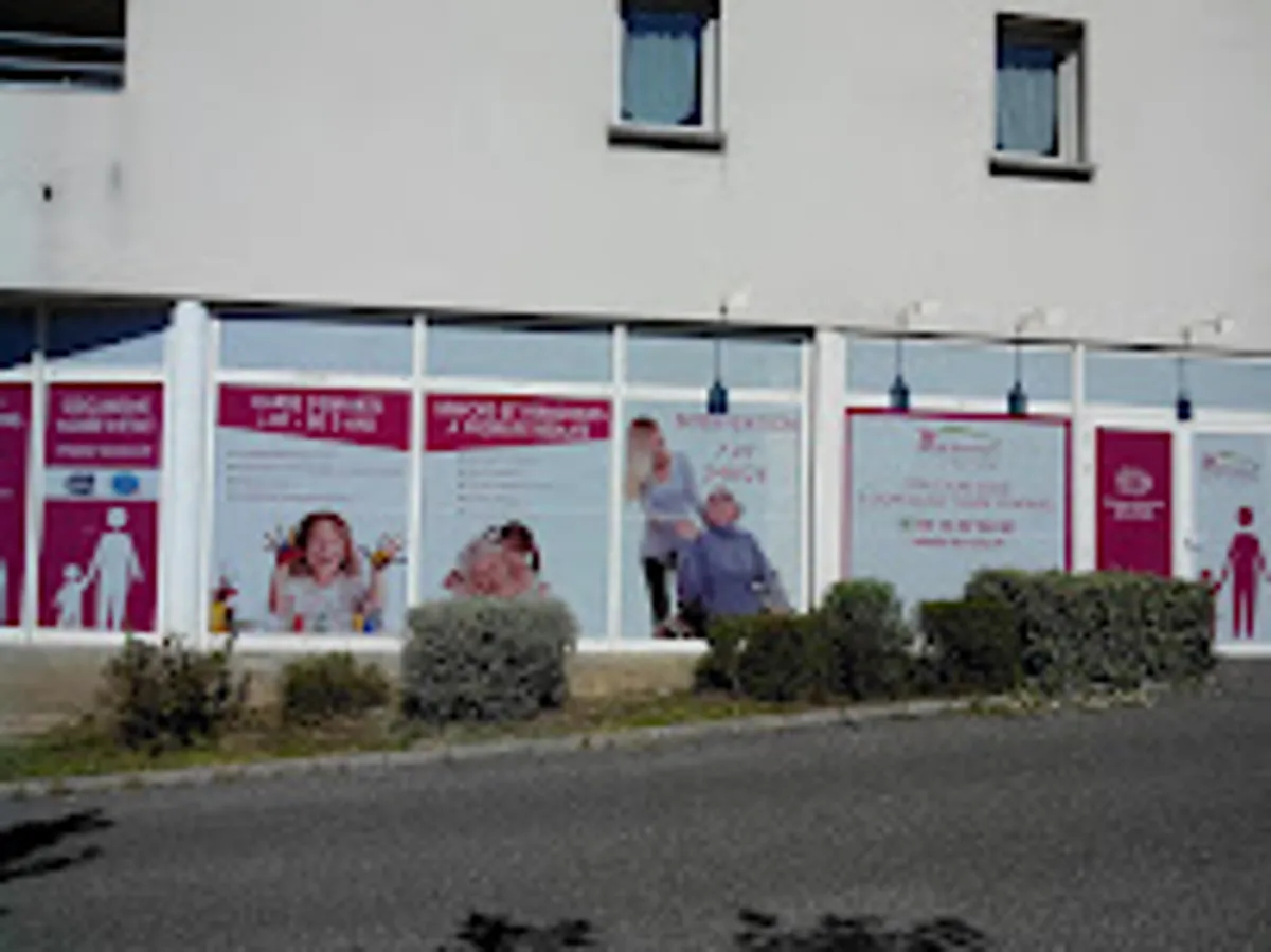 A Domicil' - Photo 3