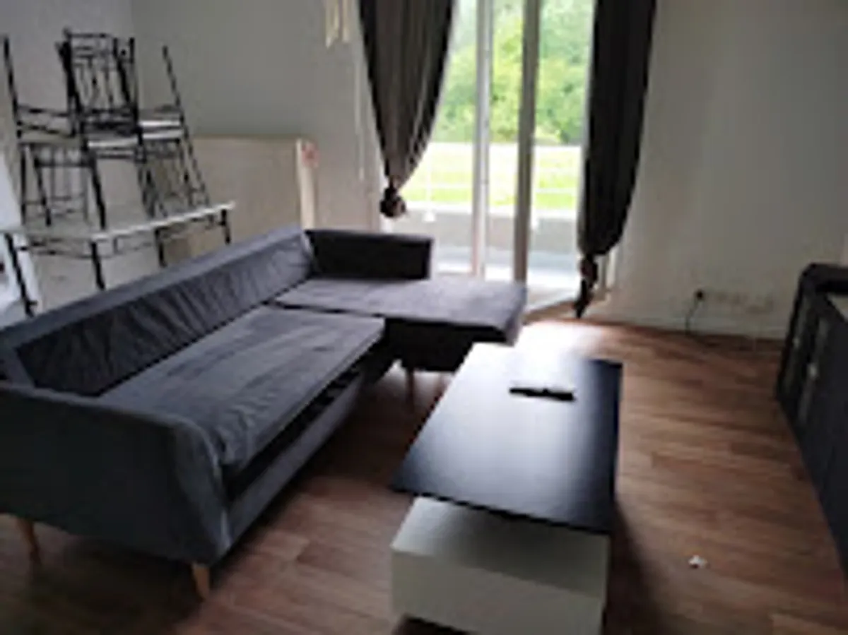 L'aide en Plus (Aide A Domicile& Nettoyage sur mesure)Nettoyage appartement insalubre✅CREDIT D'IMPÔTS✅AVANCE IMMÉDIATE✅