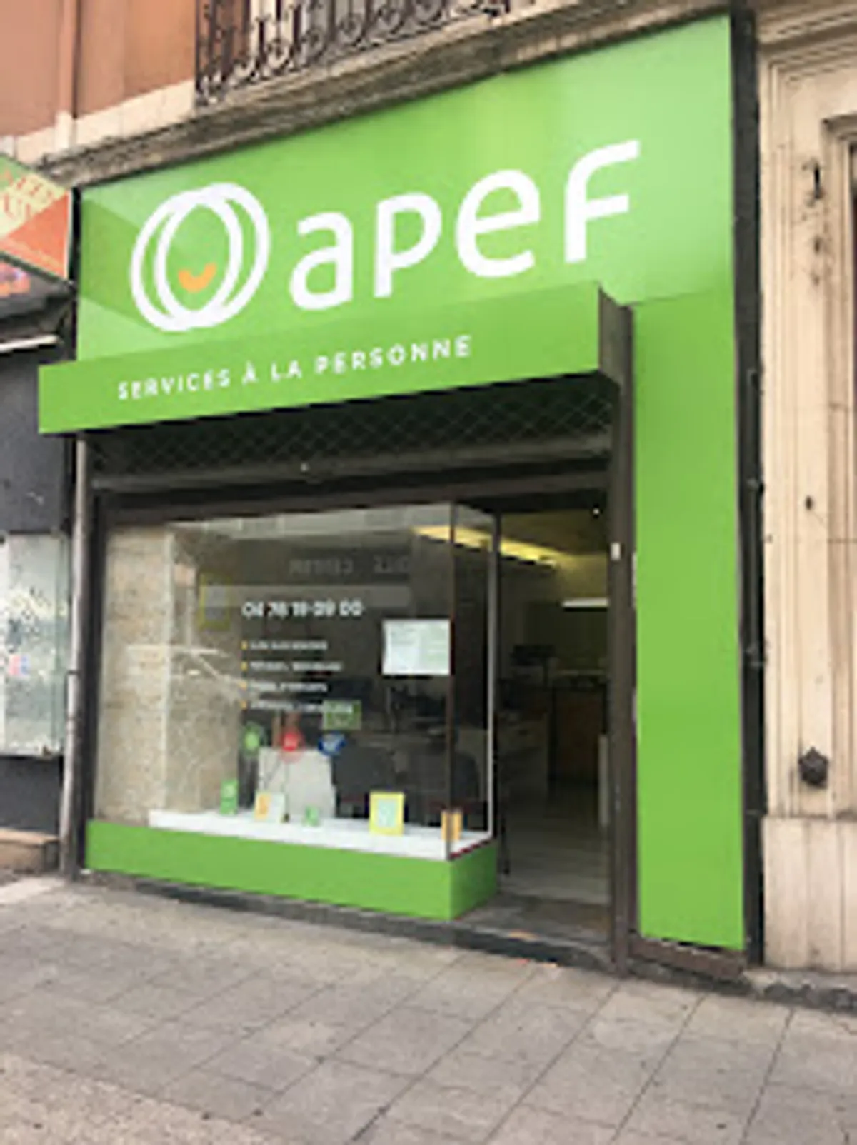 APEF Grenoble - Aide à domicile, Ménage, Jardinage et Garde d'enfants - Photo 2