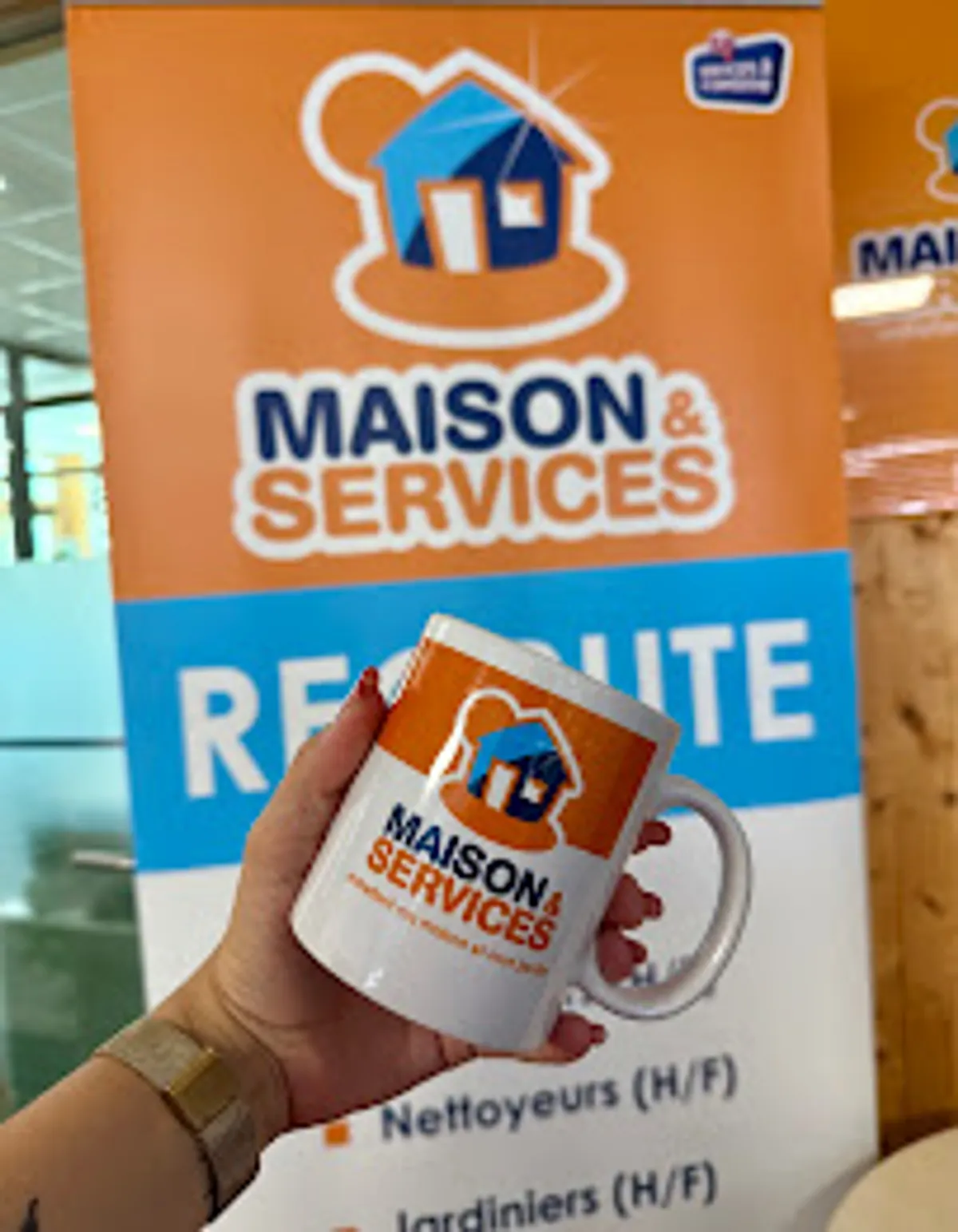 Maison et Services Laval | Ménage, repassage, jardinage, nettoyage de vitres