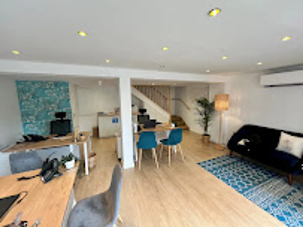 Ménage et repassage à domicile - Shiva Colomiers - Photo 3