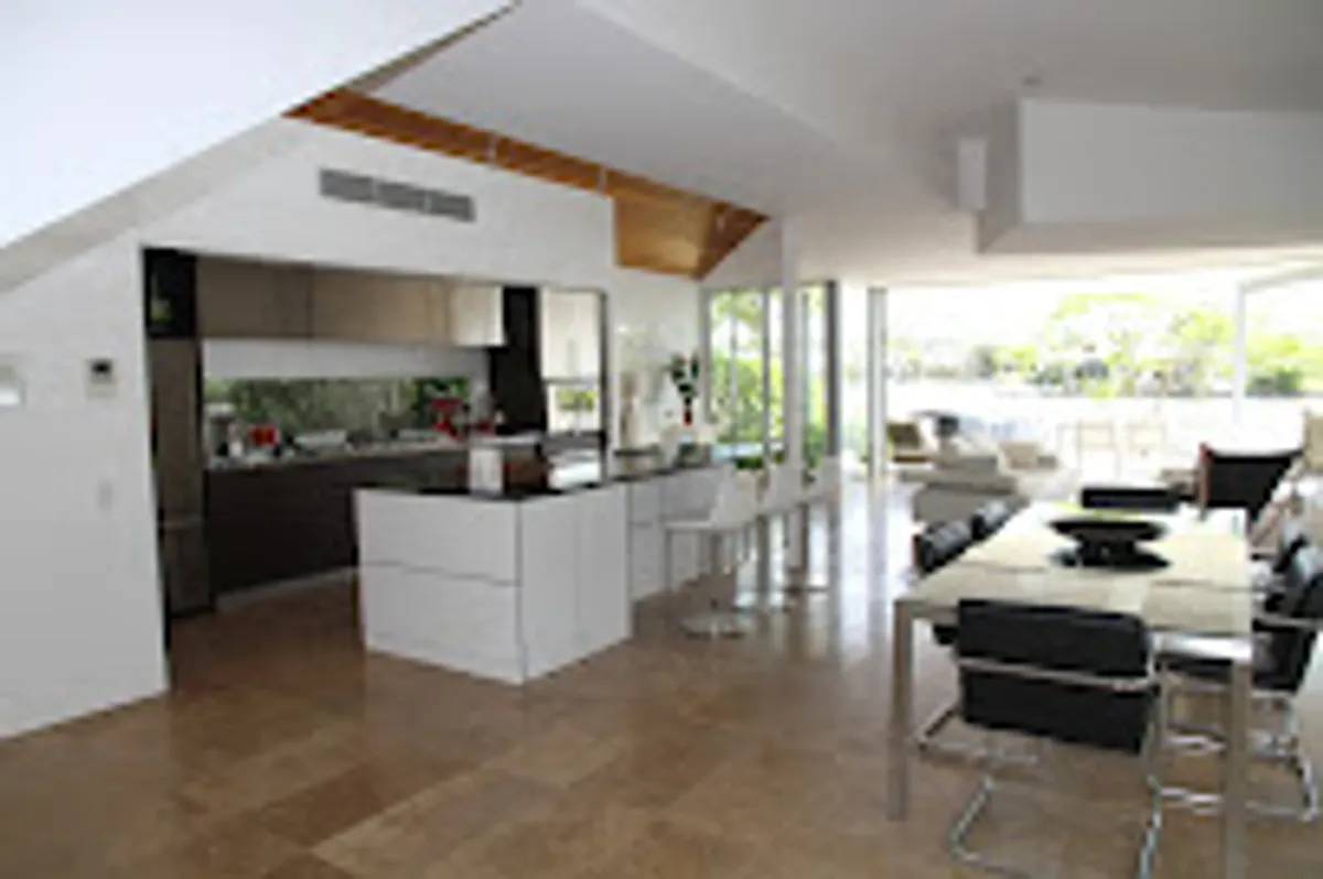 AAVS - Photo 2