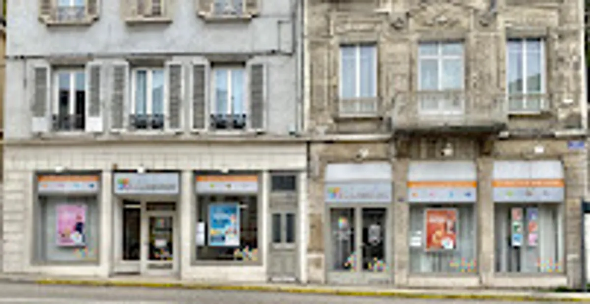 VIVASERVICES VIENNE - Ménage, Aide aux personnes âgées, Garde d’enfants - Photo 4