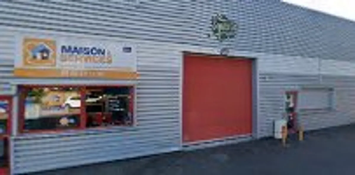 MAISON ET SERVICES Illkirch | Ménage, repassage, jardinage, nettoyage des vitres - Photo 5