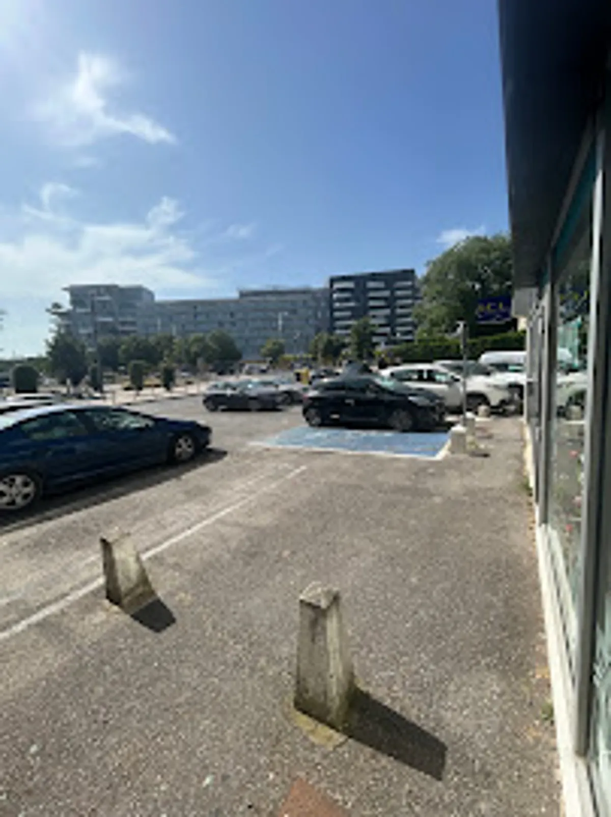 ✅ Femme de ménage à domicile | MÉNAGEO agence de ménage et repassage à Montpellier et alentours - Photo 6