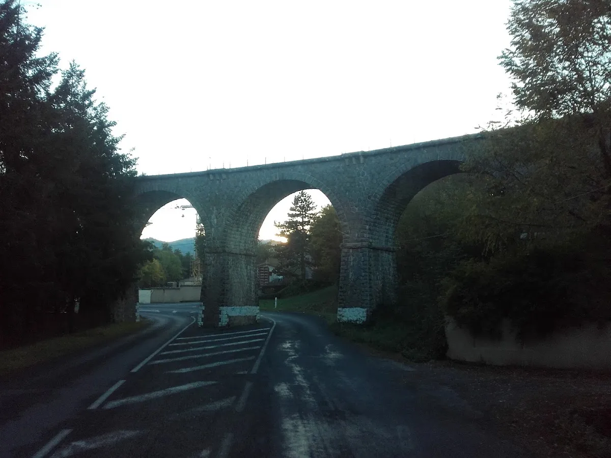 Salles-Arbuissonnas-en-Beaujolais